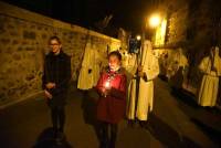 La procession des pénitents blancs. Photo Lucien Soyère