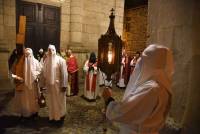 La procession des pénitents blancs. Photo Lucien Soyère