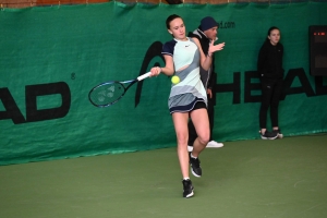 Tennis : les favoris font respecter la hiérarchie au tournoi 15-16 ans du Chambon-sur-Lignon