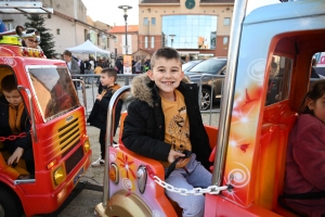 Retournac : un petit train, une structure gonflable et une calèche pour patienter avant Noël