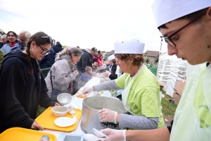 Les Vastres : c&#039;était le temps idéal pour la soupe aux choux