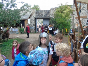 Des écoliers yssingelais émerveillés aux Fêtes du Roi de l&#039;oiseau