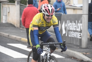 Brives-Charensac : Cédric Sagnol s&#039;offre le cyclo-cross des rives de la Loire