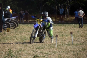 Course sur prairie de Saint-Maurice-de-Lignon : série 2 en moto Open