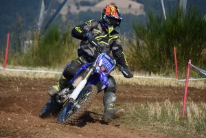 Course sur prairie de Saint-Maurice-de-Lignon : série 2 en moto Open