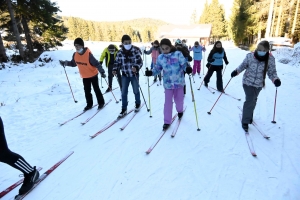 Dix collèges sur le raid neige au chalet de Raffy dans le Meygal