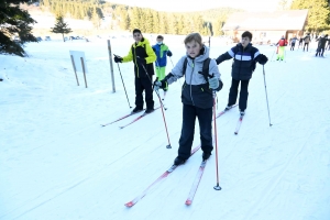 Dix collèges sur le raid neige au chalet de Raffy dans le Meygal