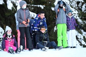 Dix collèges sur le raid neige au chalet de Raffy dans le Meygal