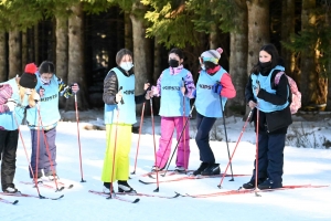 Dix collèges sur le raid neige au chalet de Raffy dans le Meygal