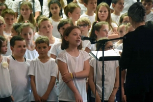 Monistrol-sur-Loire : 160 jeunes choristes sur la scène de la Capitelle