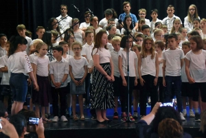 Monistrol-sur-Loire : 160 jeunes choristes sur la scène de la Capitelle