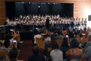 Monistrol-sur-Loire : 160 jeunes choristes sur la scène de la Capitelle