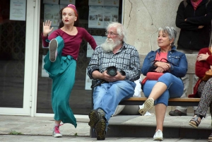 Yssingeaux : quand la place Carnot devient une scène de danse pour Plumea