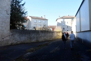 L&#039;entrée de rue se ferait en face du cinéma Latour-Maubourg dans la rue Nationale