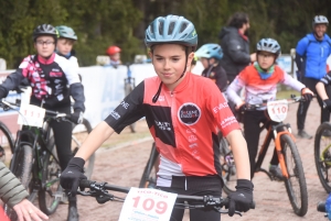 VTT : un week-end de cross-country au complexe sportif de Sainte-Sigolène