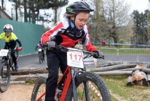 VTT : un week-end de cross-country au complexe sportif de Sainte-Sigolène