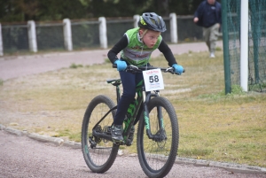 VTT : un week-end de cross-country au complexe sportif de Sainte-Sigolène