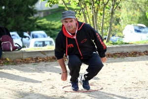 Les quatre dernières triplettes de pétanque qualifiées à La Chapelle-d&#039;Aurec