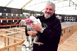 Saint-Julien-du-Pinet : des bêtes à poils et à plumes ouvrent la foire agricole