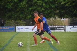 Foot, D1 : La Séauve à une victoire du titre, Dunières relégué