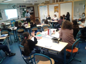 Monistrol-sur-Loire : des gendarmes à l&#039;école Jacquard pour parler du harcèlement et des réseaux sociaux