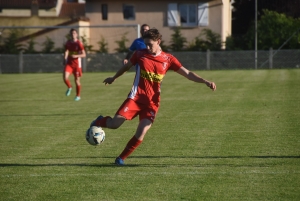 Foot, R1 : Monistrol gagne et valide son maintien