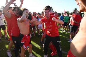 Le sacre en photos de Monistrol en Coupe de la Haute-Loire de foot