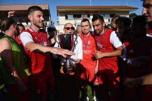 Le sacre en photos de Monistrol en Coupe de la Haute-Loire de foot