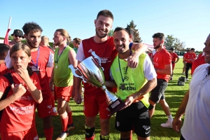 Le sacre en photos de Monistrol en Coupe de la Haute-Loire de foot