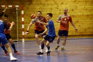 Handball : un derby passionné entre Monistrol et Sainte-Sigolène en Coupe de France