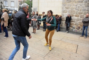 Le rockabilly fait déhancher les corps et chavirer les coeurs à Monistrol-sur-Loire