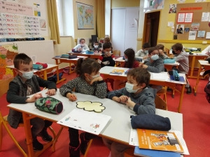 Yssingeaux : le harcèlement scolaire évoqué à l&#039;école Jean-de-la-Fontaine