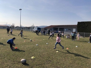 Les élèves de primaire de l’école Saint-Joseph de Grazac initiés au rugby