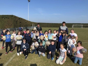 Les élèves de primaire de l’école Saint-Joseph de Grazac initiés au rugby