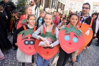 Monistrol-sur-Loire : 1 000 enfants paradent dans les rues