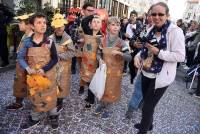 Monistrol-sur-Loire : 1 000 enfants paradent dans les rues