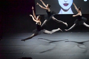 Monistrol-sur-Loire : les danseuses de l&#039;EIMD ont célébré le cinéma sur scène