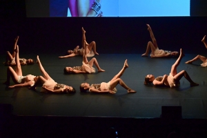 Monistrol-sur-Loire : les danseuses de l&#039;EIMD ont célébré le cinéma sur scène