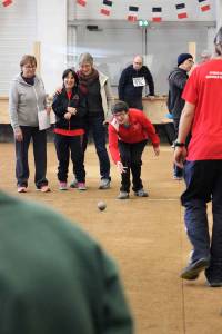 Montfaucon-en-Velay : trois champions régionaux de boules lyonnaises au foyer Saint-Nicolas