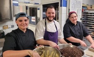 Saint-Julien-du-Pinet : les aînés et les bébés réunis pour le repas communal