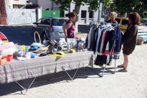 Retournac : un premier vide-greniers en format de poche sur la place Boncompain