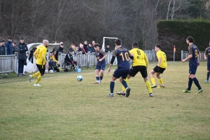 Foot, R2 : Sucs et Lignon reprend sa marche en avant