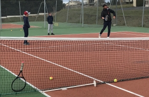 Montfaucon-en-Velay : un stage de tennis proposé du 27 au 30 décembre