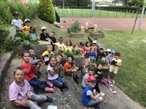 Bas-en-Basset : les écoliers Louise-Michel récoltent le fruit de leur travail