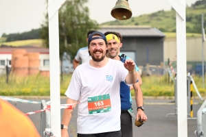 Une centaine de coureurs à la Backyard de Haute-Loire : à la fin, il n&#039;en reste qu&#039;un