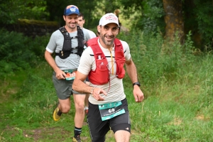 Une centaine de coureurs à la Backyard de Haute-Loire : à la fin, il n&#039;en reste qu&#039;un