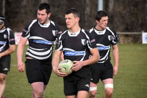 Rugby : timide victoire de Tence contre le RC Sevenn