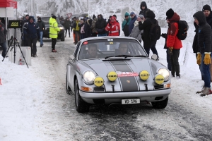 Rallye Monte-Carlo historique : comme au bon vieux temps à Saint-Bonnet-le-Froid