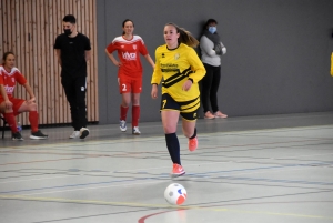 Futsal féminin : Retournac brille à domicile et se qualifie pour les demi-finales