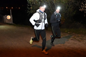 Nuit blanche pour 300 coureurs sur le 52e raid pédestre Le Puy-Firminy